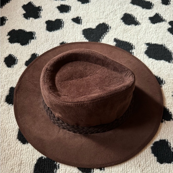 Brown Wide Brim Hat - Picture 4 of 4